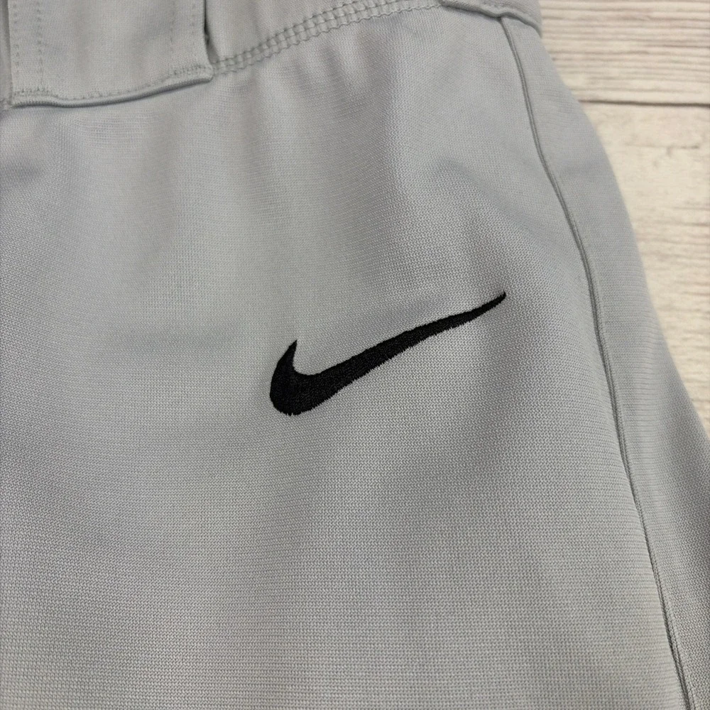Nike men medium